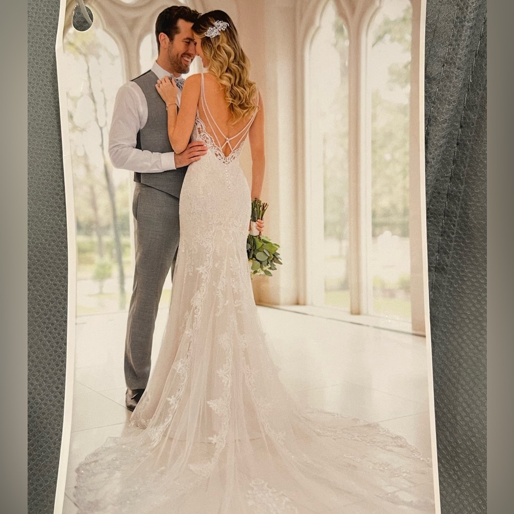Brand New Wedding Dress